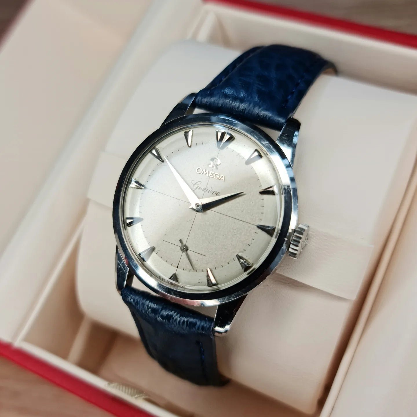 1956 Omega Genève Two Tone, Cross Hair – Mr Watch Winder