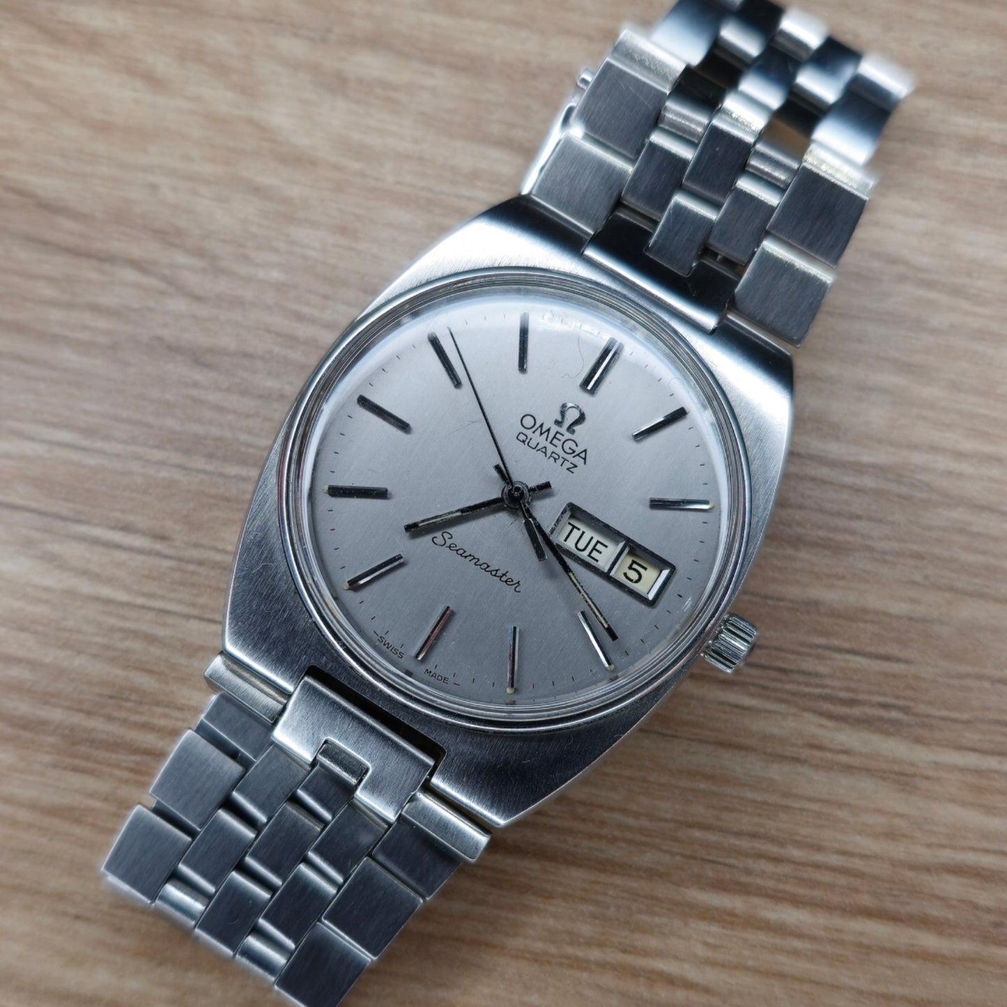 Omega Seamaster Day/Date Quartz