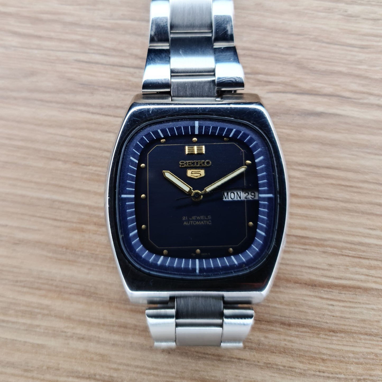 Seiko 5 - Vintage Blue dial