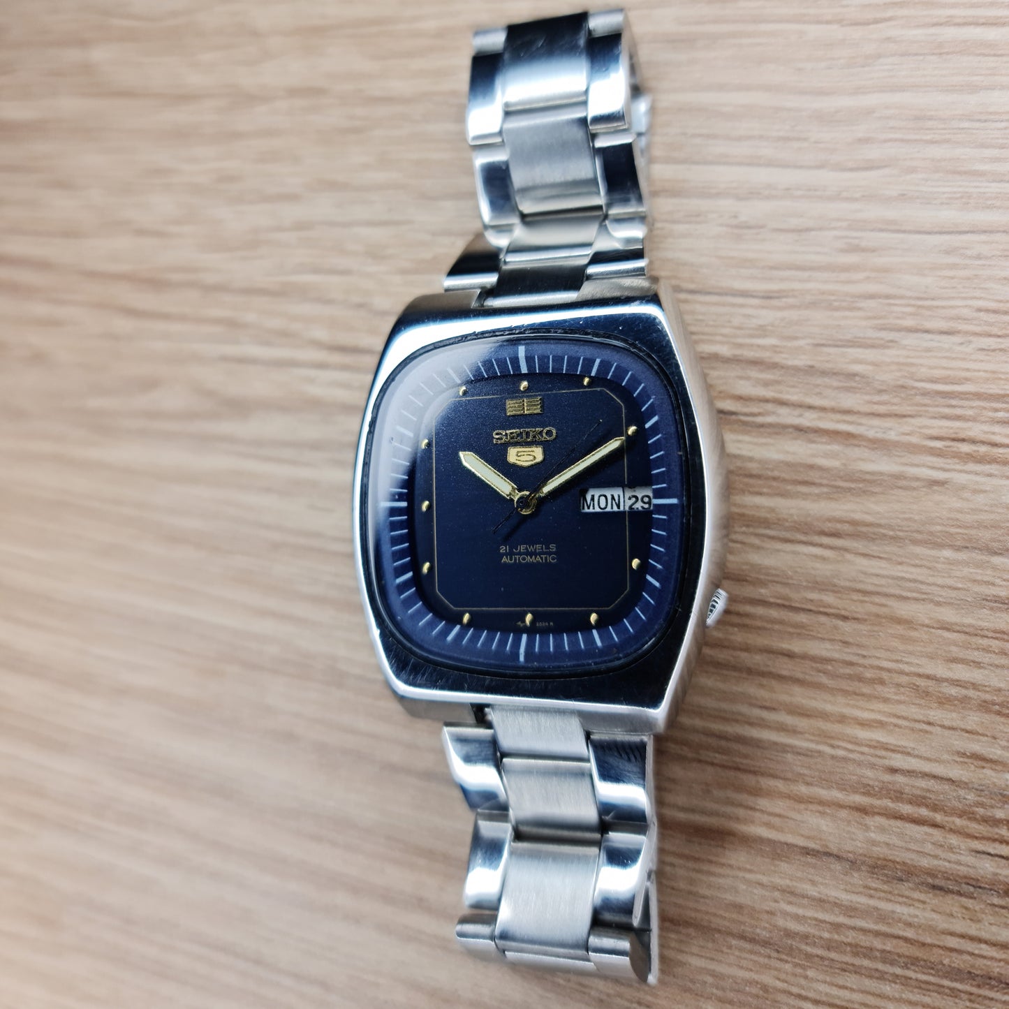 Seiko 5 - Vintage Blue dial