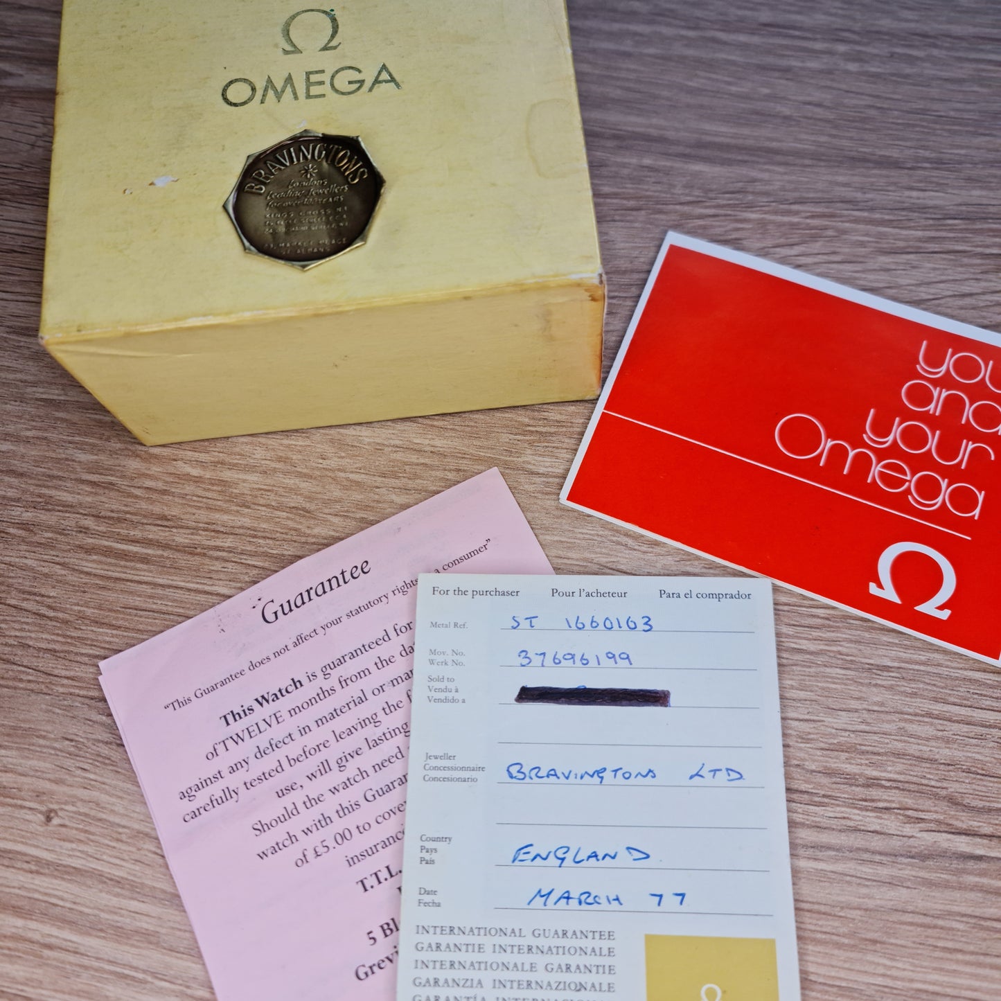 Omega Genève 1973 (with papers and box)