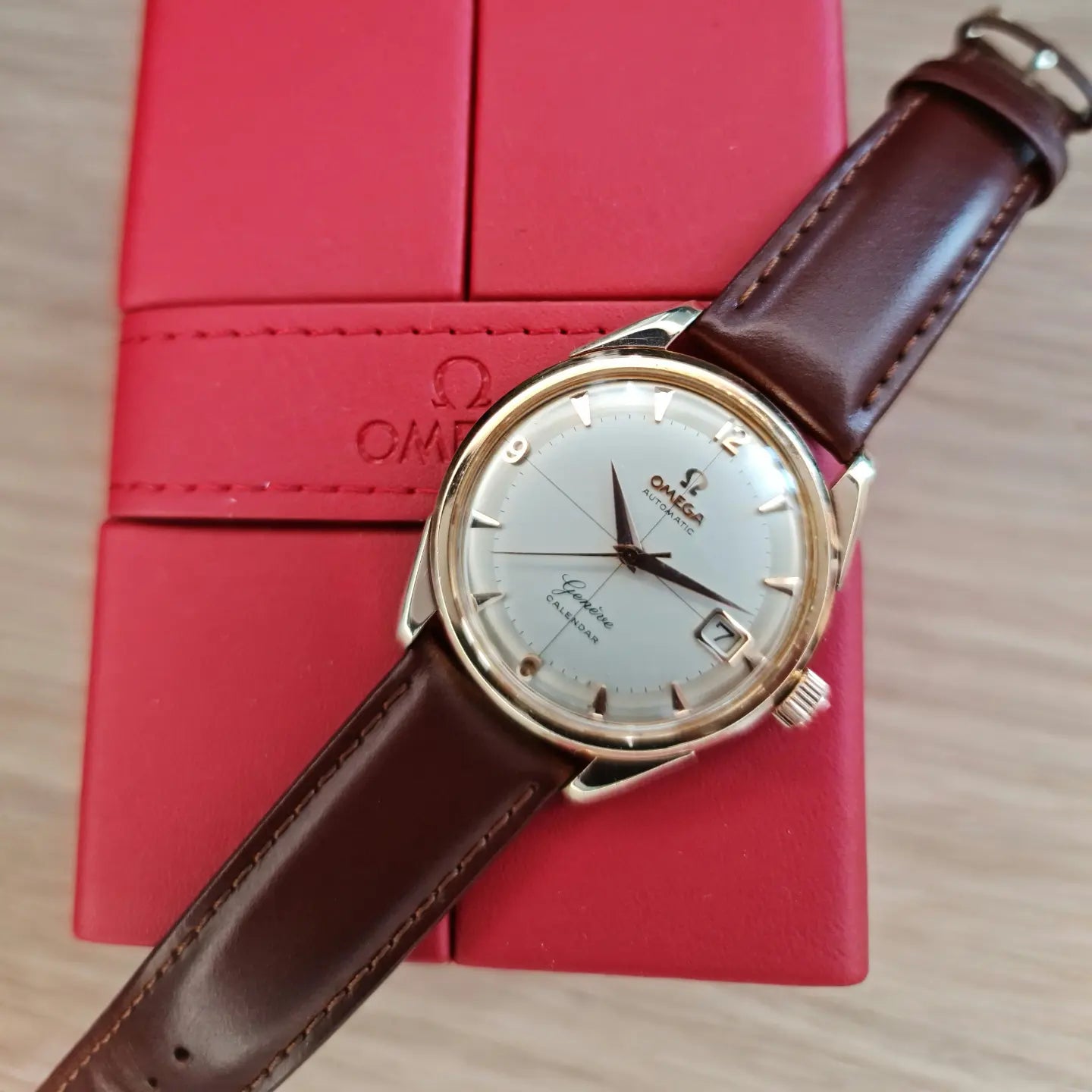 1958 Omega Genève Two Tone, Cross Hair