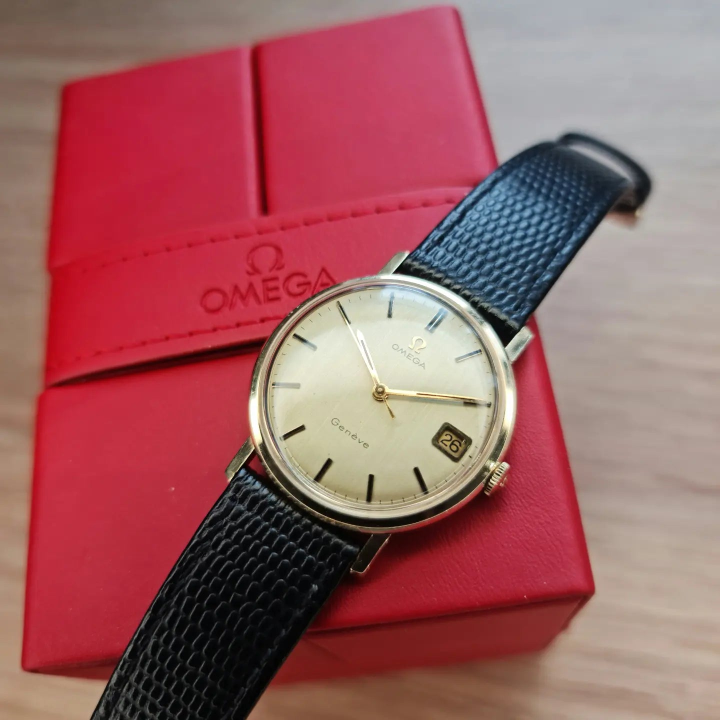 1970 Omega Genève 9ct Gold