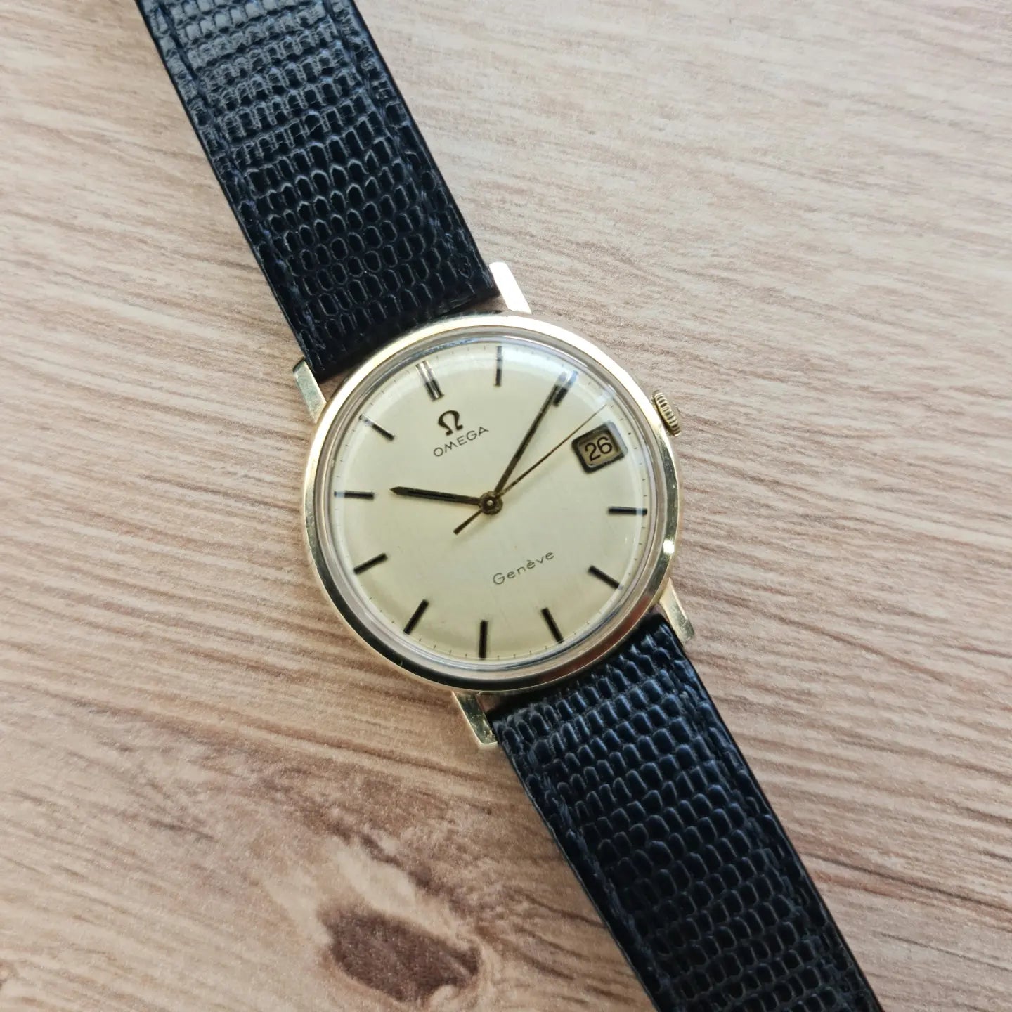 1970 Omega Genève 9ct Gold