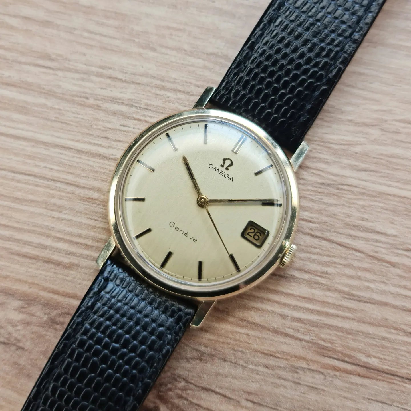 1970 Omega Genève 9ct Gold