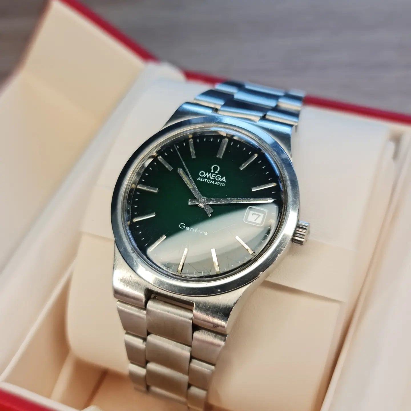 1972 Omega Genève Sunburst Green