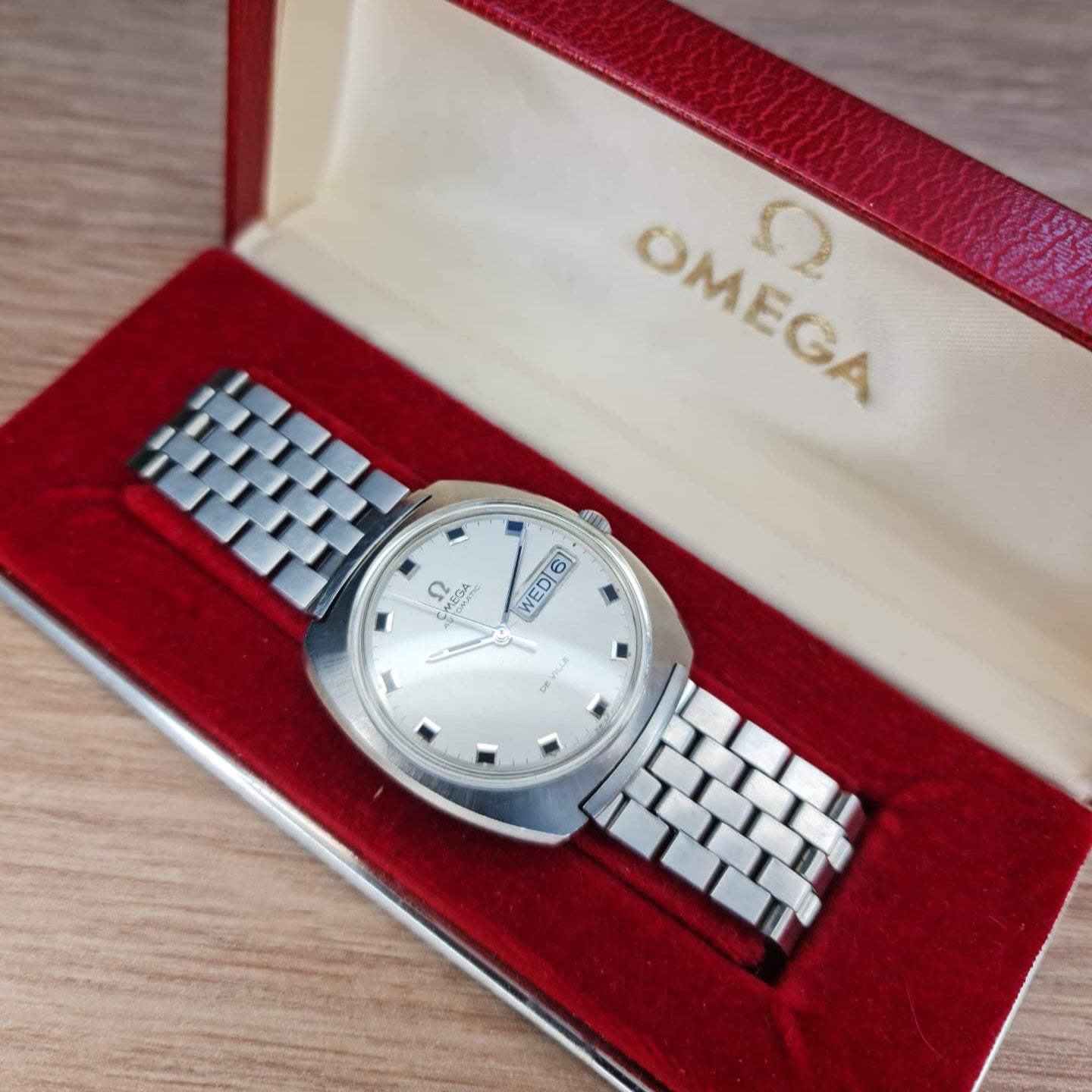 1969 Omega De Ville 166.053