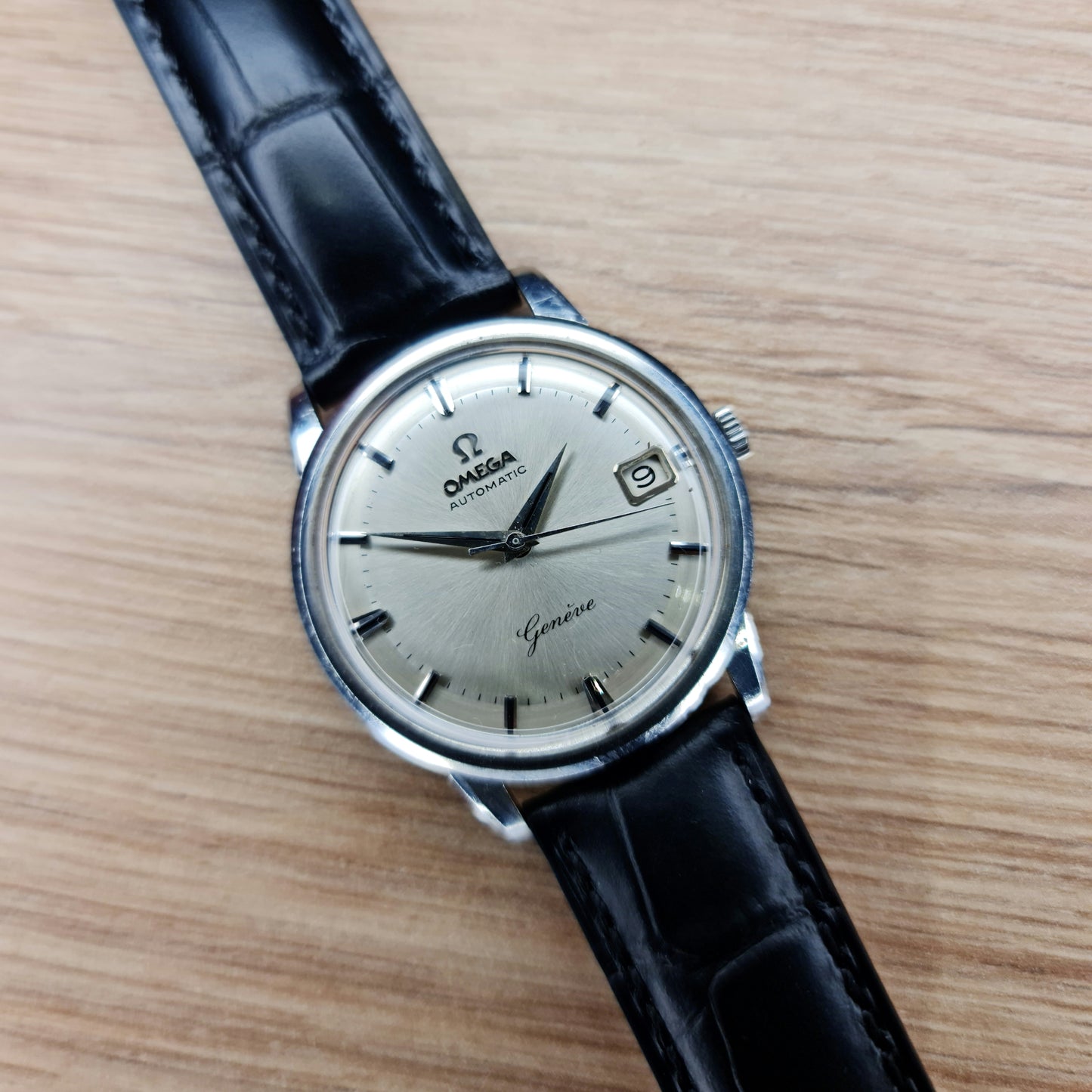 1961 Omega Genève Two Tone Dial