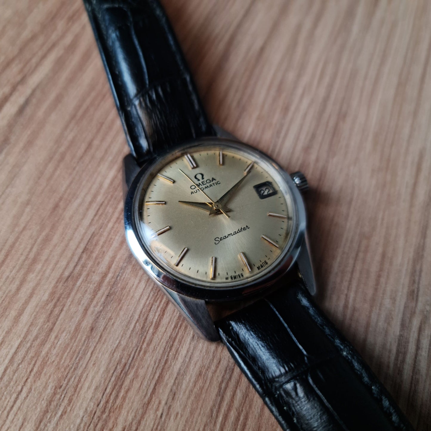 Omega Seamaster Champagne Dial