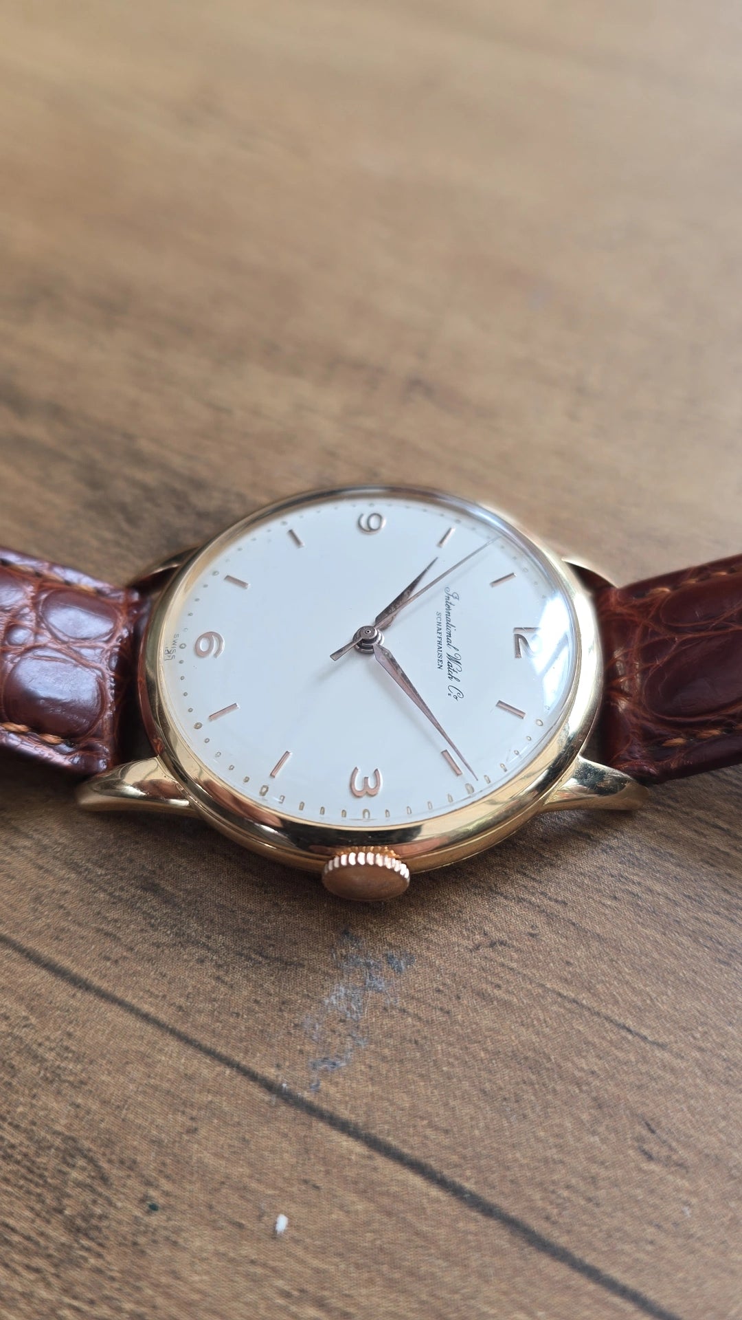 1960 IWC Schaffhausen 18k Rose Gold