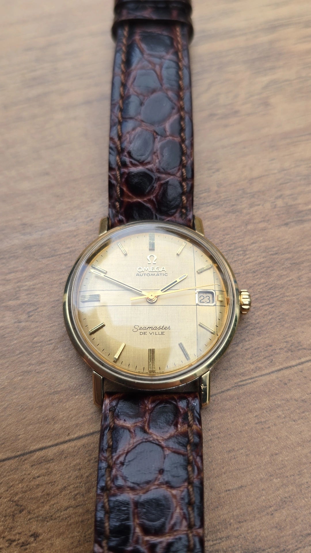 1965 Omega Seamaster De Ville 166.020 - Rare Cross Dial
