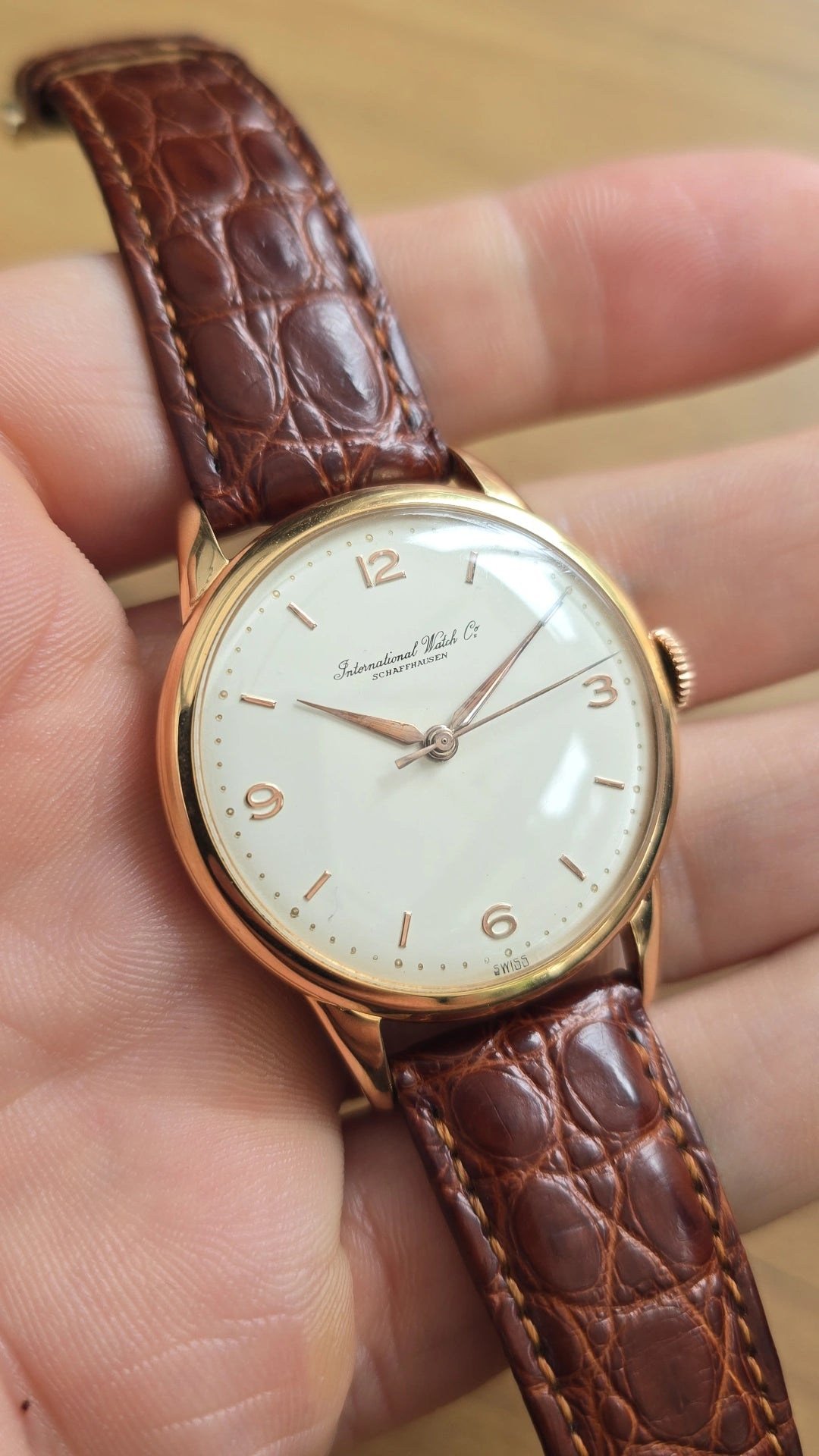1960 IWC Schaffhausen 18k Rose Gold
